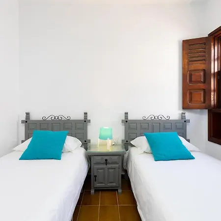 Home2book Stunning Sea Front House Caleta De Fuste