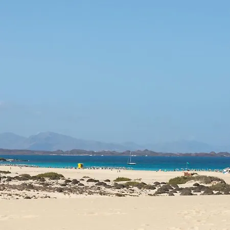 Home2book Stunning Sea Front House Holiday home *